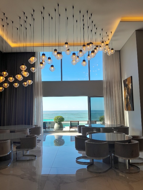 Foto do imóvel Apartamento Frente Mar com 04 suítes á venda no Edifício Splendido em Balneário Camboriú