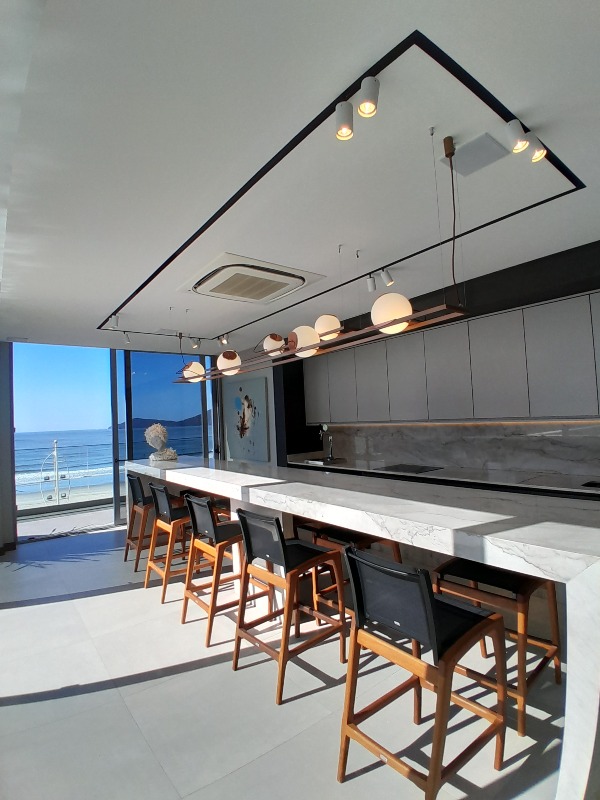 Foto do imóvel Apartamento Frente Mar com 04 suítes á venda no Edifício Splendido em Balneário Camboriú