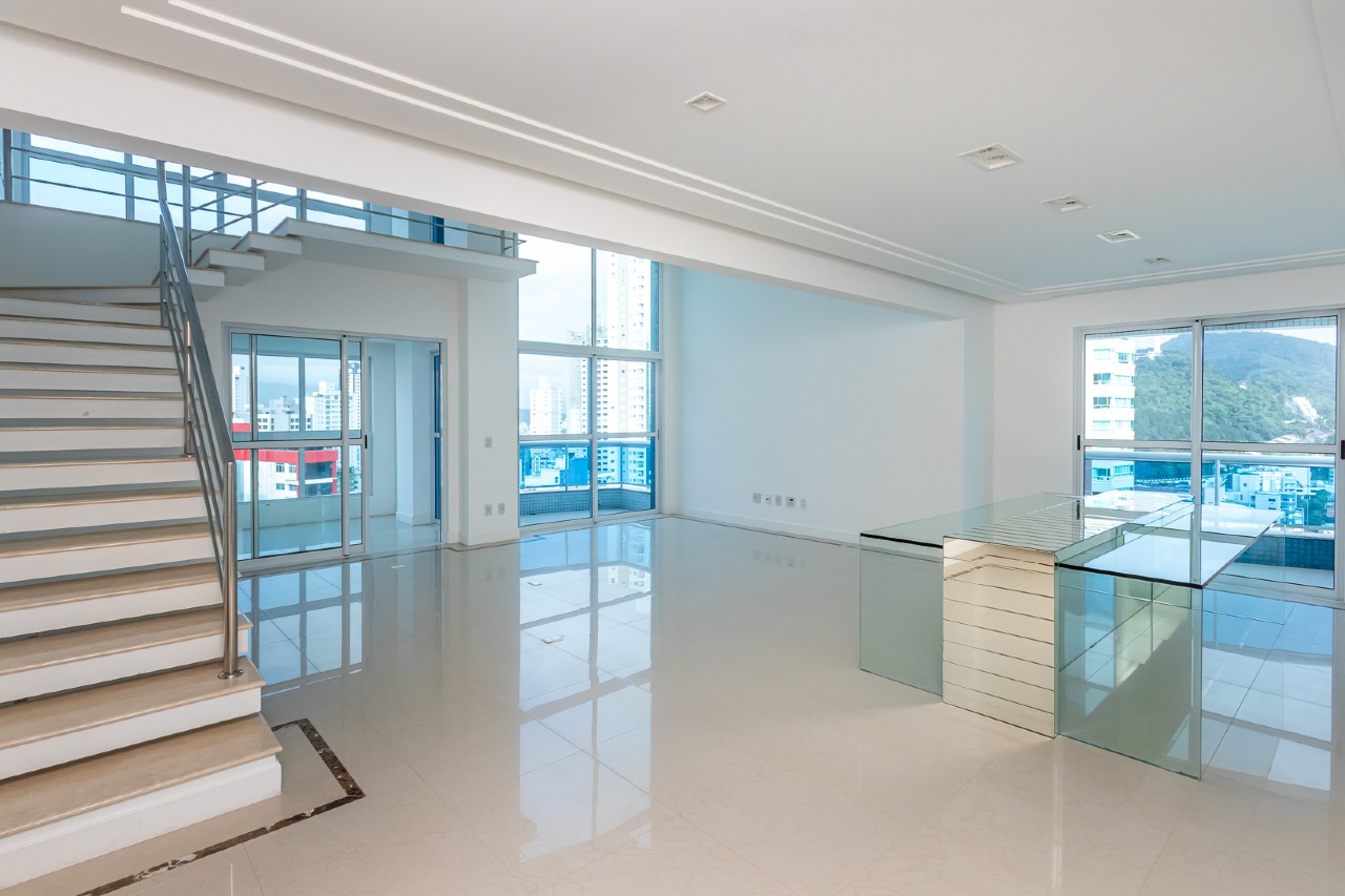 Apartamento 2 suítes Residencial Vermot Centro Balneário Camboriú