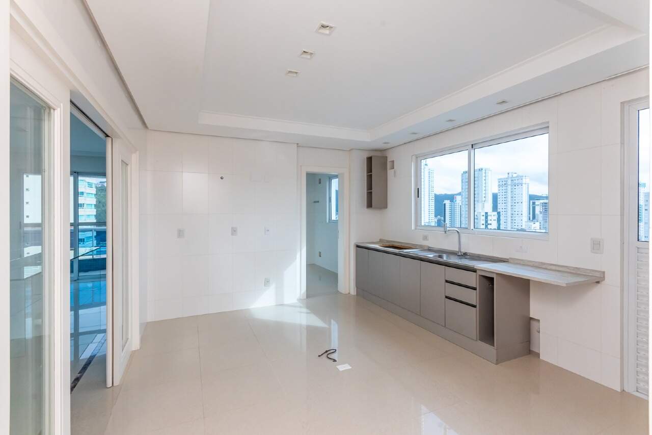 Foto do imóvel Apartamento com 02 suítes á venda no Residencial Vermot em Balneário Camboriú