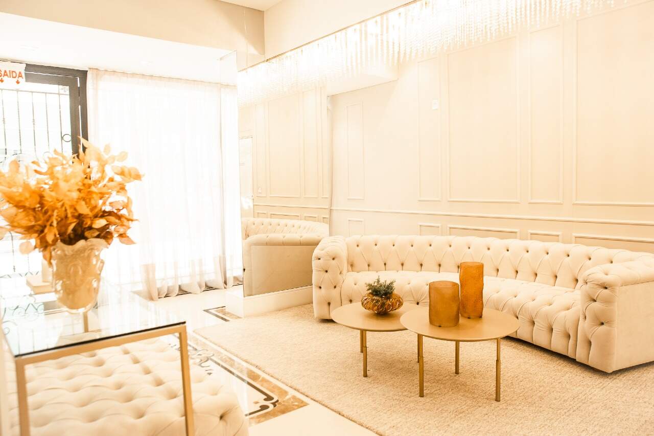 Foto do imóvel Apartamento a venda no Edificio Cambirela com 04 Quartos sendo 04 Suites em Itapema Meia Praia