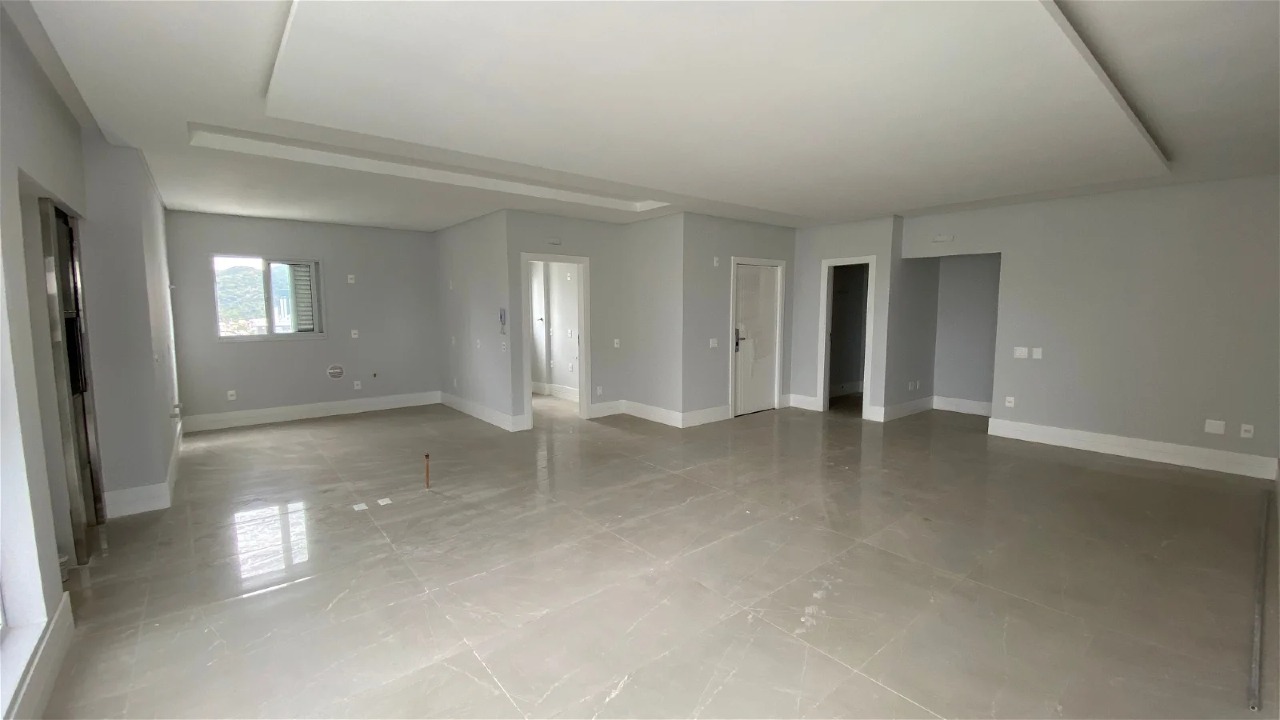 Foto do imóvel Apartamento com 03 suítes no Residencial Barra Garden em Balneário Camboriú