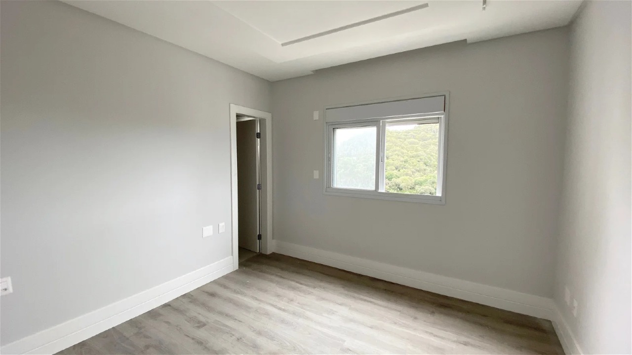 Foto do imóvel Apartamento com 03 suítes no Residencial Barra Garden em Balneário Camboriú