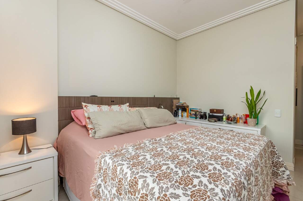 Foto do imóvel Apartamento Vista Mar com 03 dormitórios á venda no Edifício Carambei em Itapema