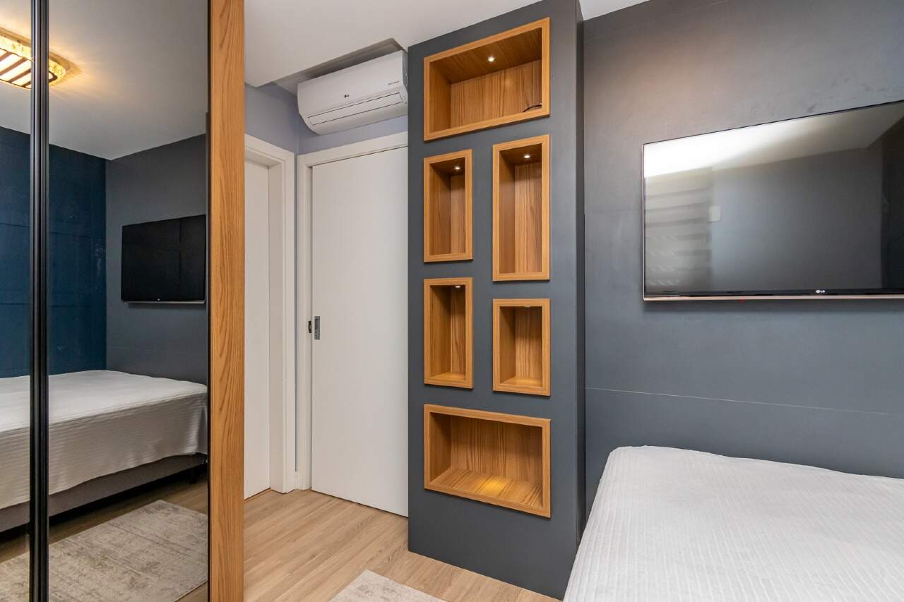 Foto do imóvel Cobertura Mobiliada com 03 Suítes no Edíficio Porto di Bari em Balneário Camboriú