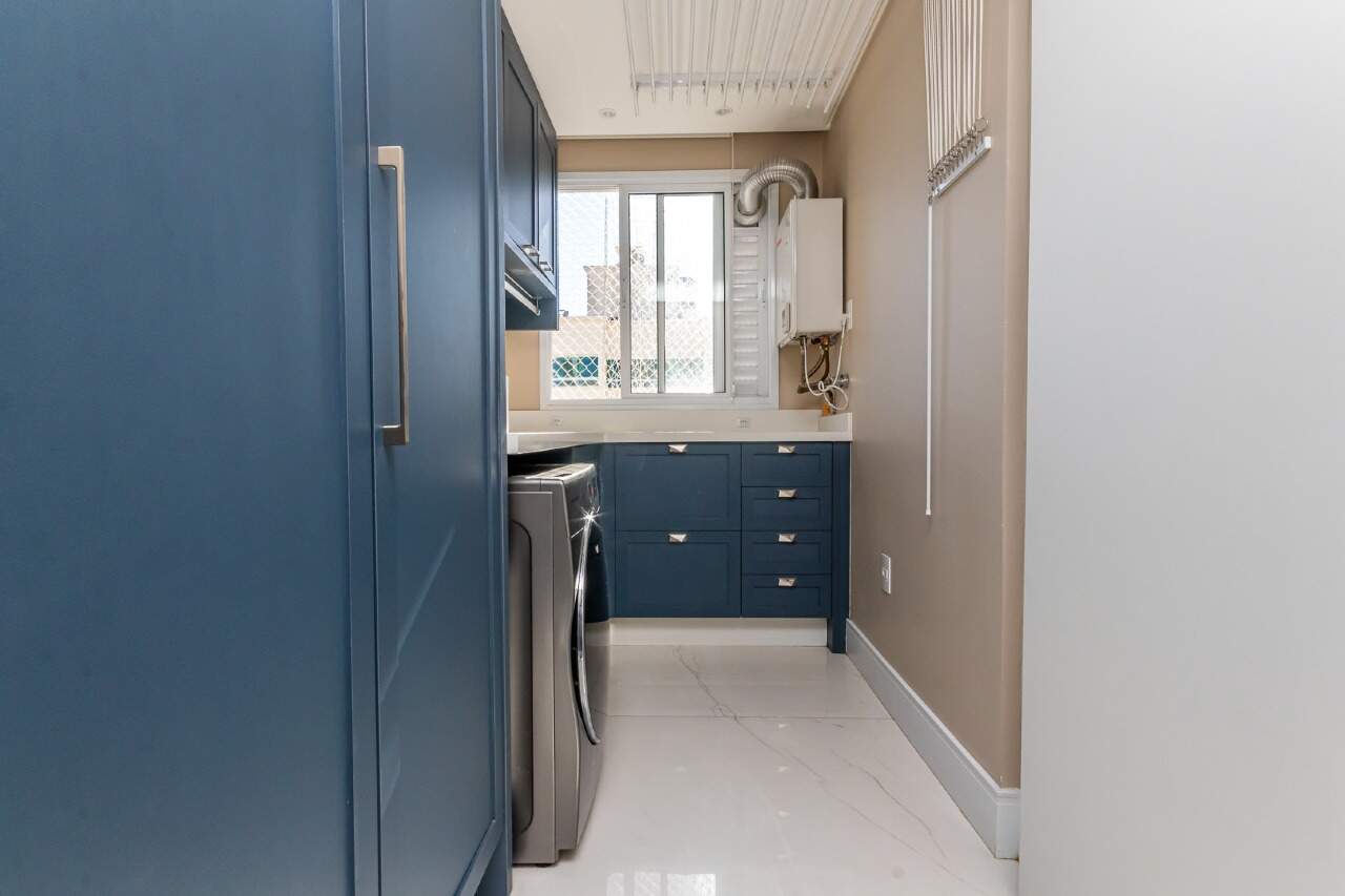 Foto do imóvel Cobertura Mobiliada com 03 Suítes no Edíficio Porto di Bari em Balneário Camboriú