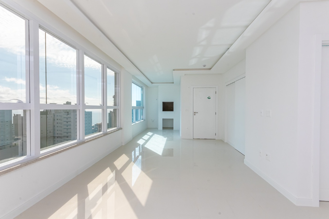 Foto do imóvel Apartamento 3 Suítes no Edifício Azzure Residence Meia Praia Itapema