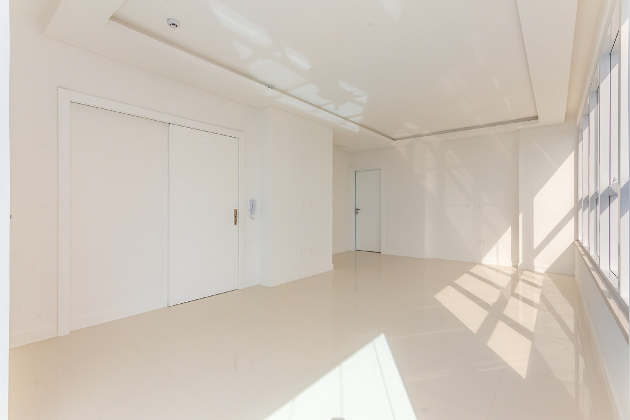 Foto do imóvel Apartamento 3 Suítes no Edifício Azzure Residence Meia Praia Itapema