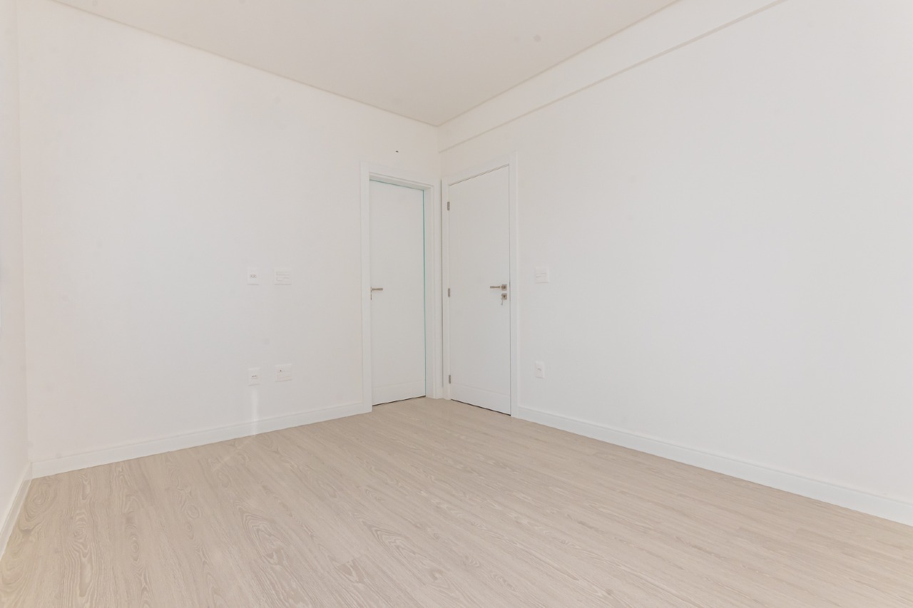 Foto do imóvel Apartamento 3 Suítes no Edifício Azzure Residence Meia Praia Itapema