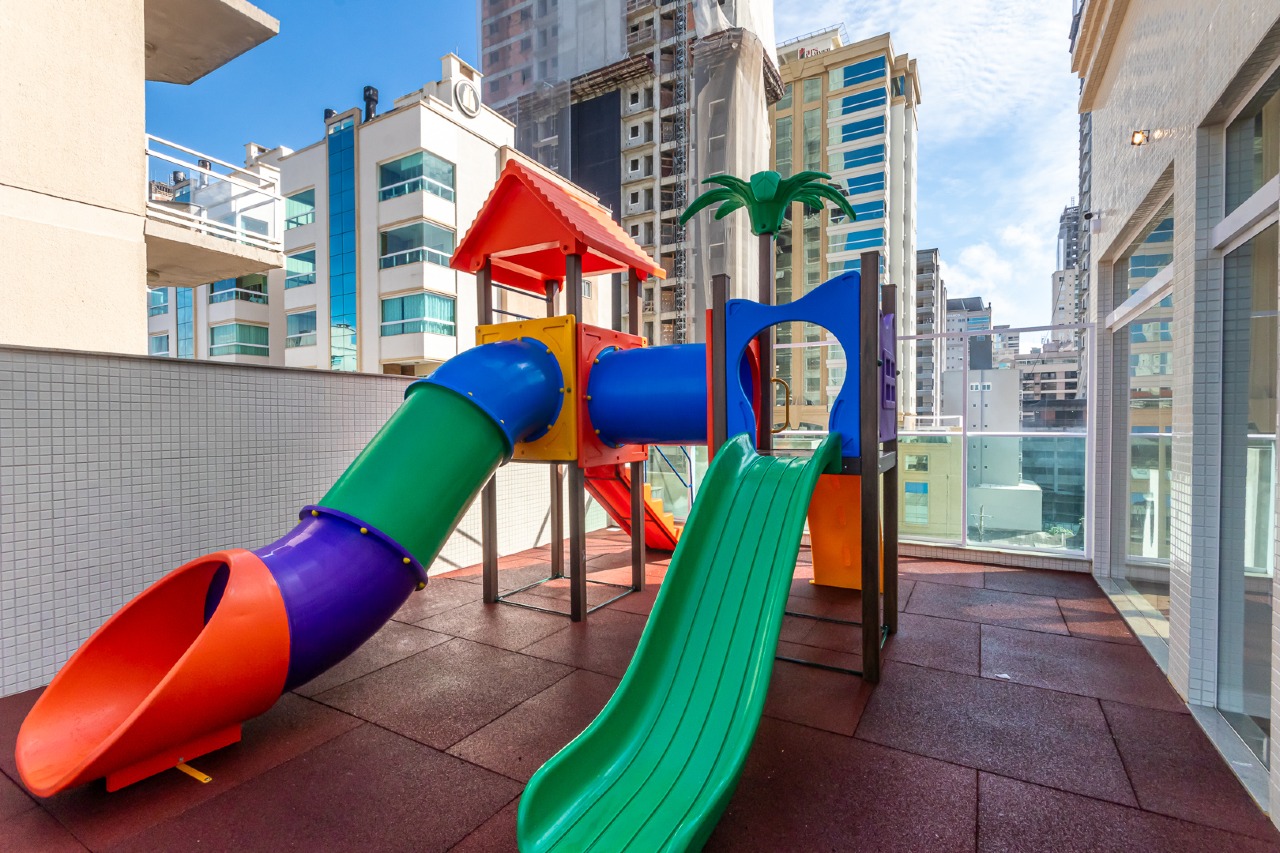Foto do imóvel Apartamento 3 Suítes no Edifício Azzure Residence Meia Praia Itapema