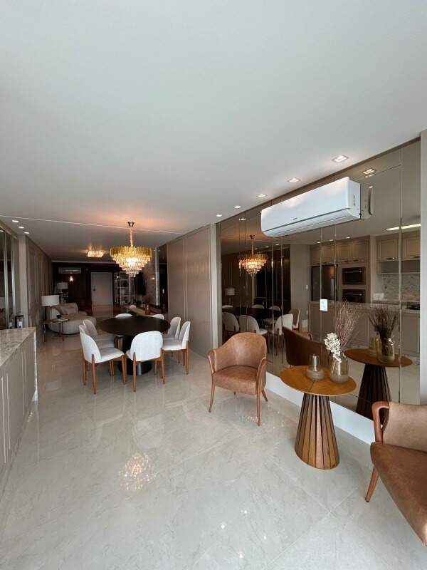 Foto do imóvel Apartamento 4 suítes no Cartier Residence em Itapema