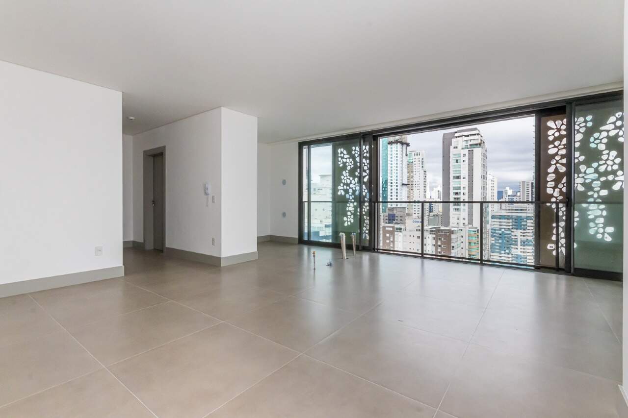 Foto do imóvel Apartamento 3 Suítes no Edifício Empire Balneário Camboriú