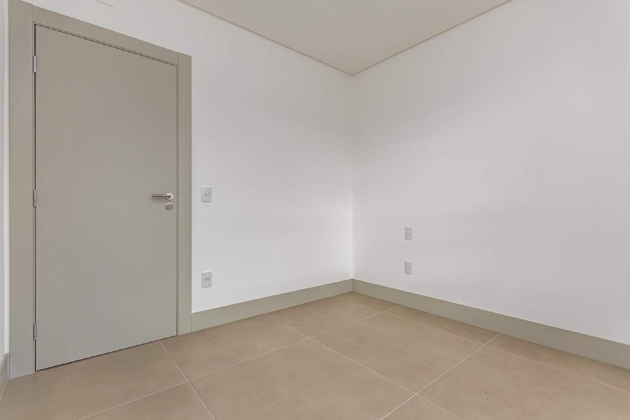 Foto do imóvel Apartamento 3 Suítes no Edifício Empire Balneário Camboriú