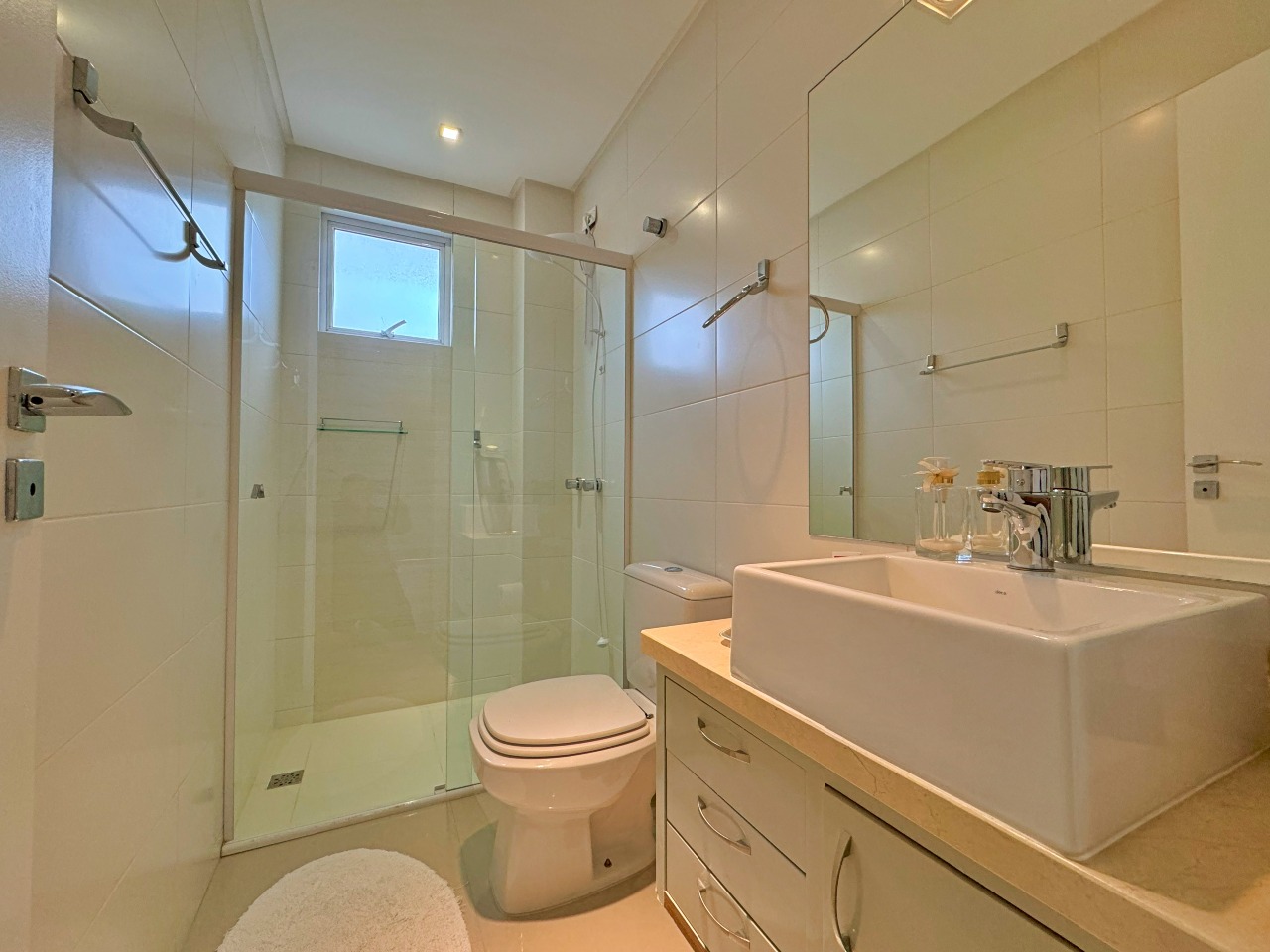 Foto do imóvel Apartamento mobiliado com 03 suítes no Opera Plaza em Balneário Camboriú