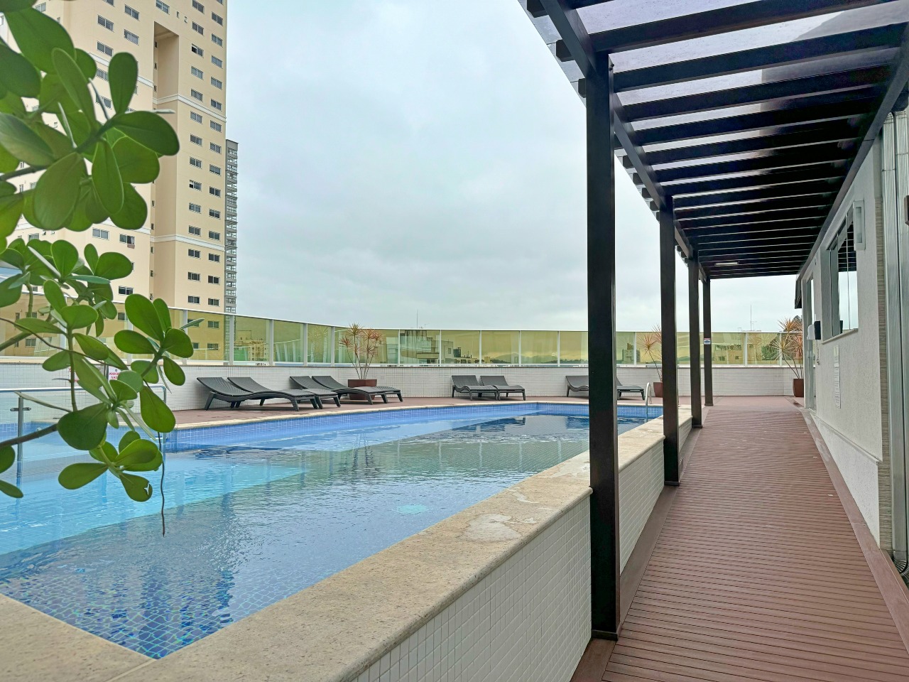 Foto do imóvel Apartamento mobiliado com 03 suítes no Opera Plaza em Balneário Camboriú