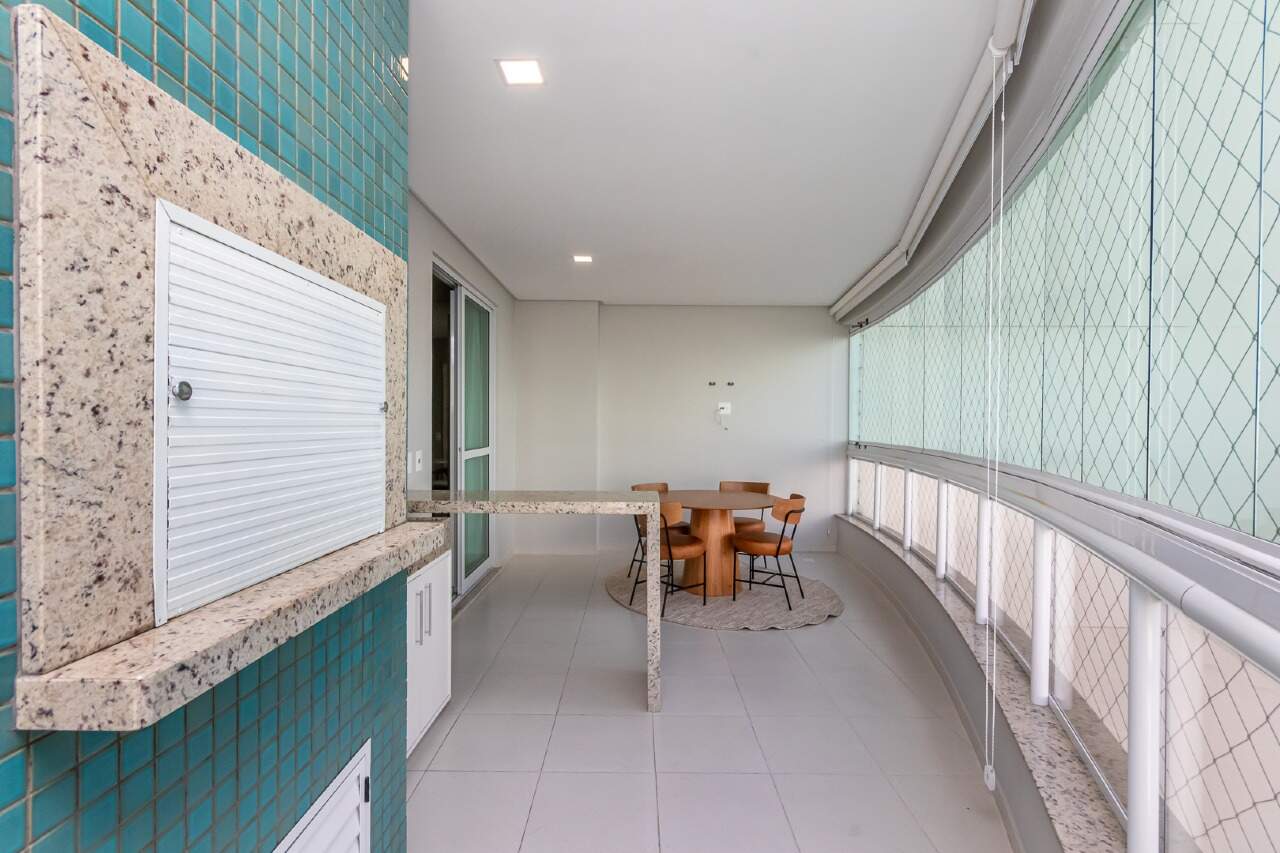 Foto do imóvel Apartamento Mobiliado com 03 dormitórios no Centro de Balneário Camboriú no Residencial Dimora Del Sole