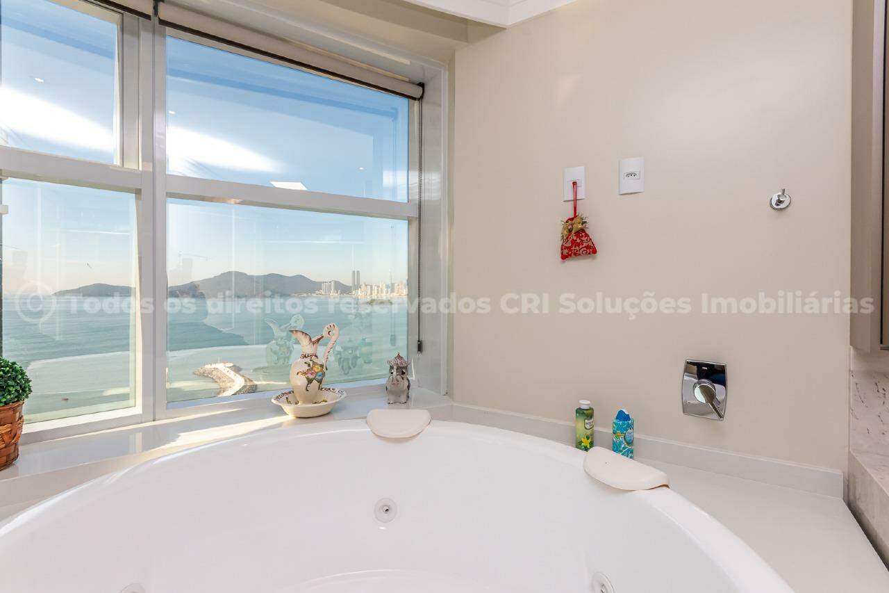 Foto do imóvel Apartamento de 3 suítes no Infinity Coast com vista mar em Balneário Camboriú – 4 vagas