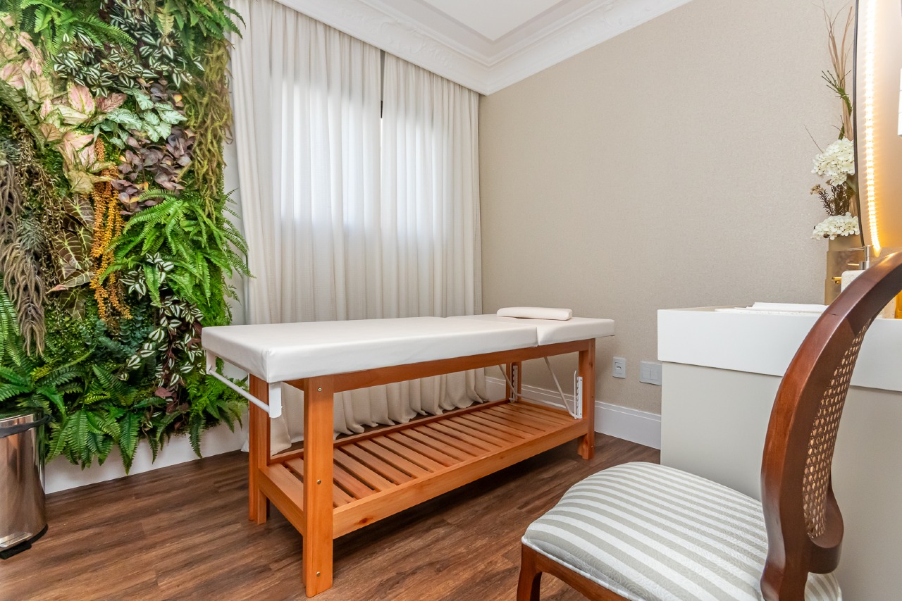 Foto do imóvel Apartamento a venda no Edificio Noah com 04 Quartos sendo 04 Suites em Itapema Meia Praia