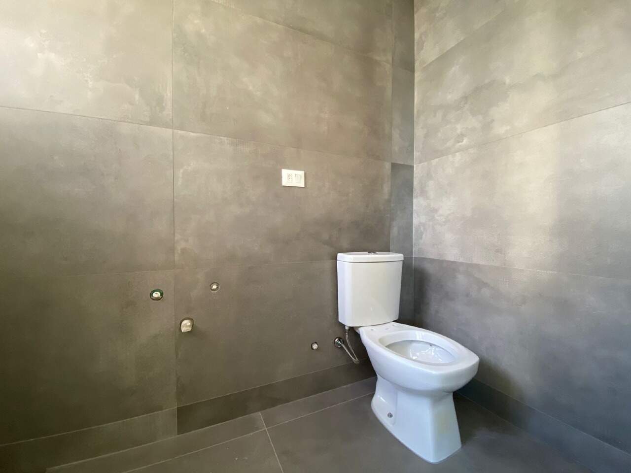 Foto do imóvel Apartamento com 03 Suítes no Edifício Green Coast na Meia Praia em Itapema