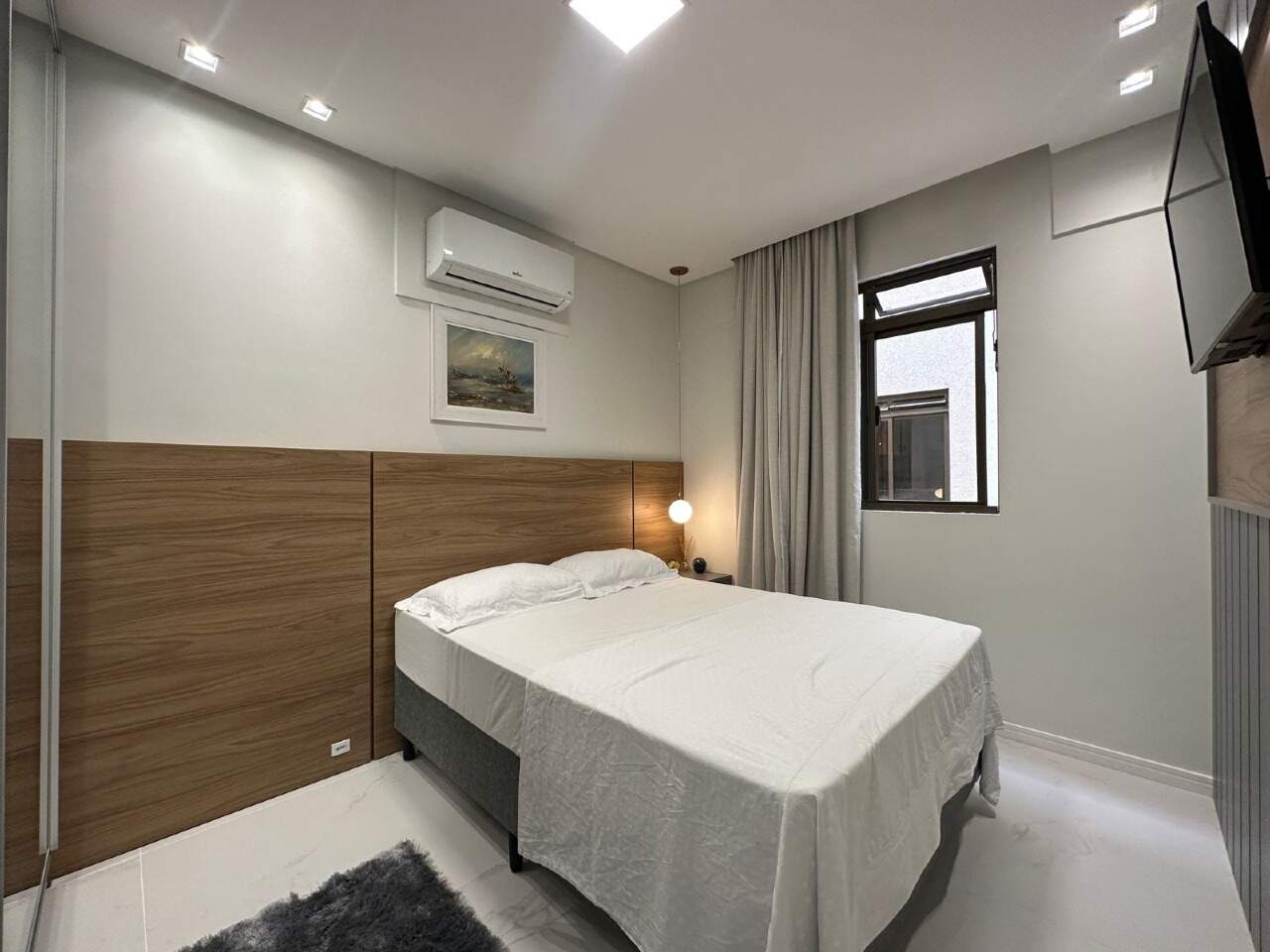 Foto do imóvel Apartamento 02 dormitórios frente mar no Centro de Itapema