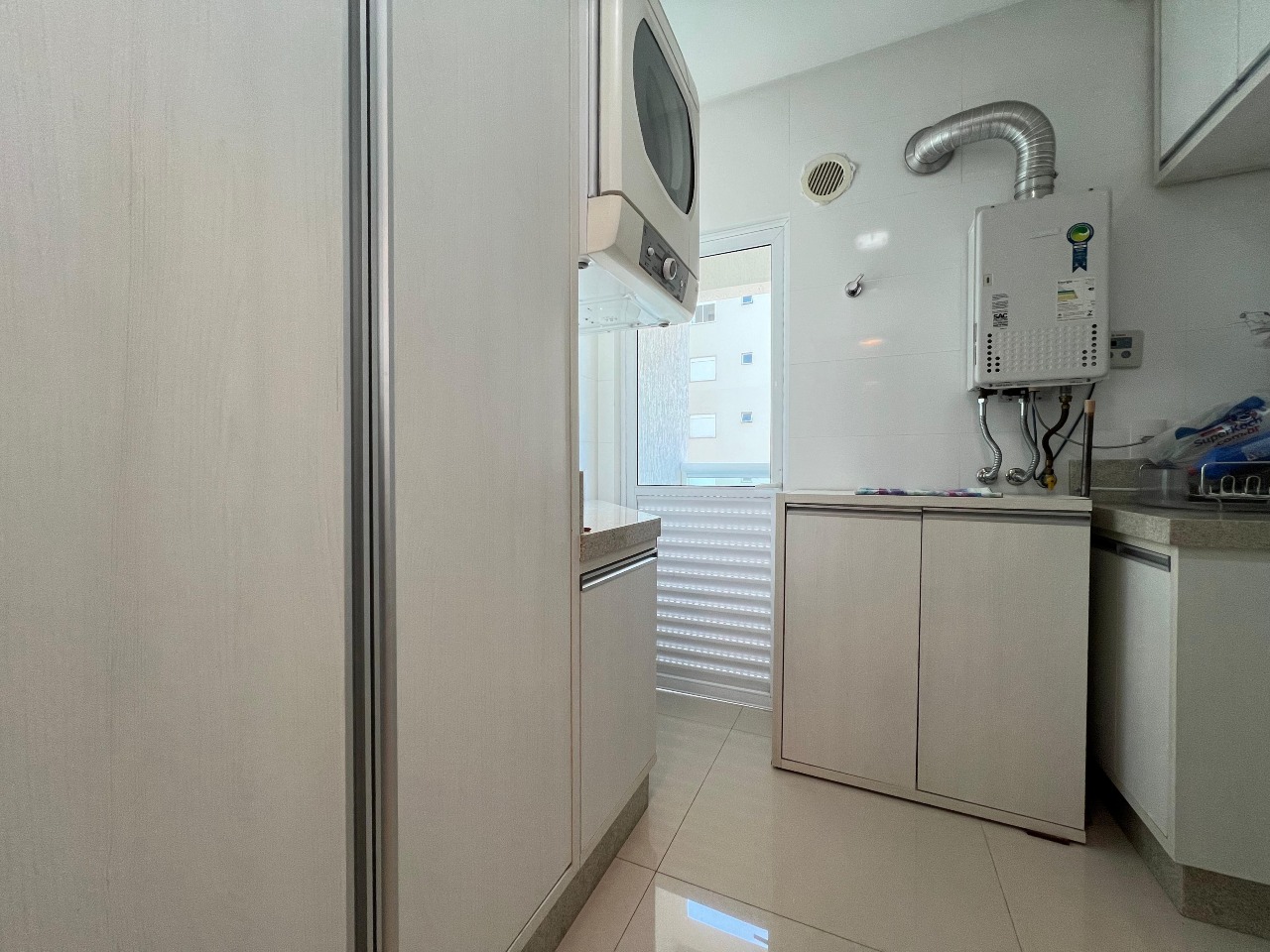 Foto do imóvel Apartamento de 4 Suítes no La Lumiére Meia Praia Itapema