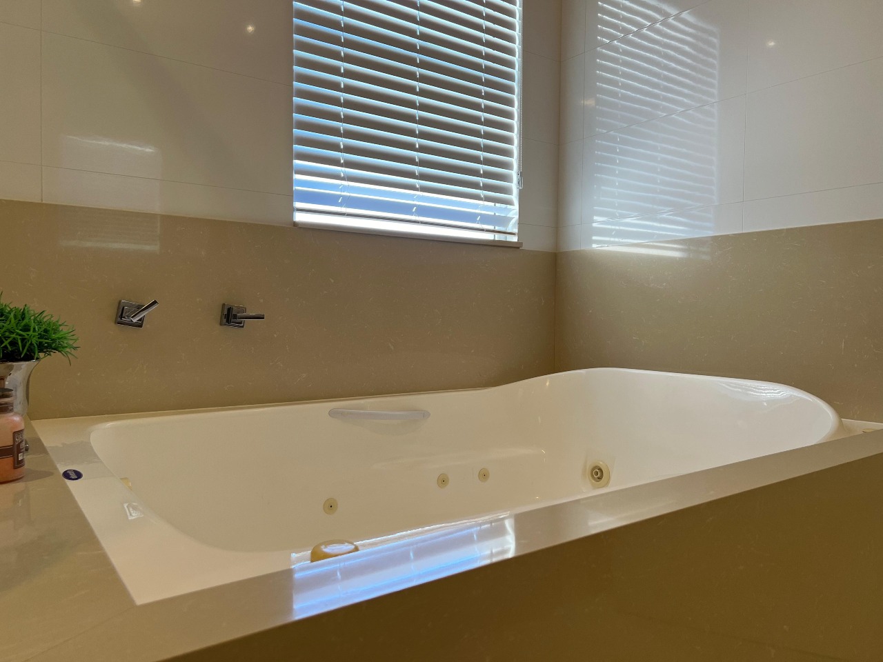 Foto do imóvel Apartamento de 4 Suítes no La Lumiére Meia Praia Itapema