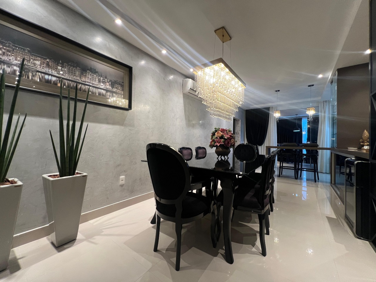 Foto do imóvel Apartamento a venda no Residencial Dom Otavio com 04 Quartos sendo 04 Suites em Itapema Meia Praia, Itapema