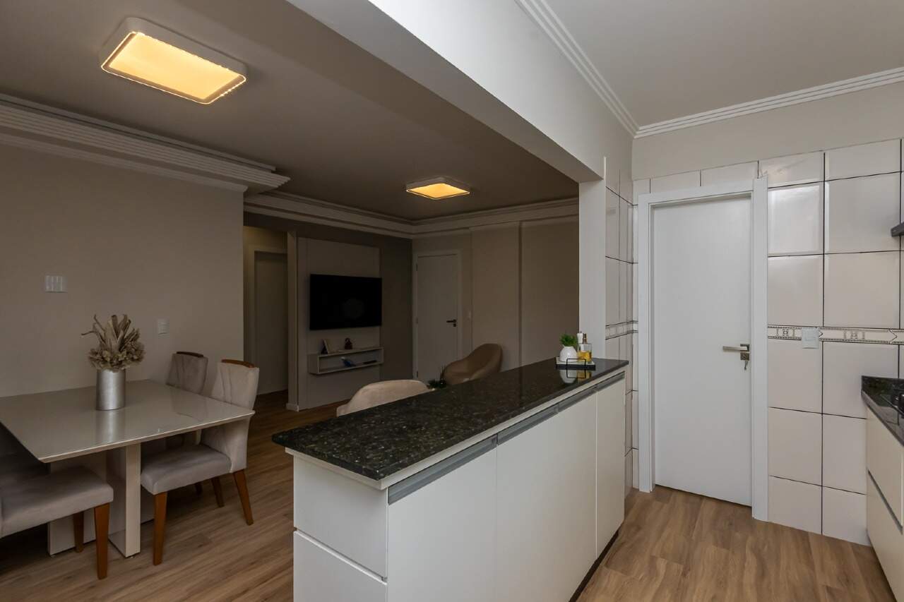 Foto do imóvel Apartamento mobiliado no Centro de Balneário Camboriú – 86m², 3 dormitórios e 2 vagas