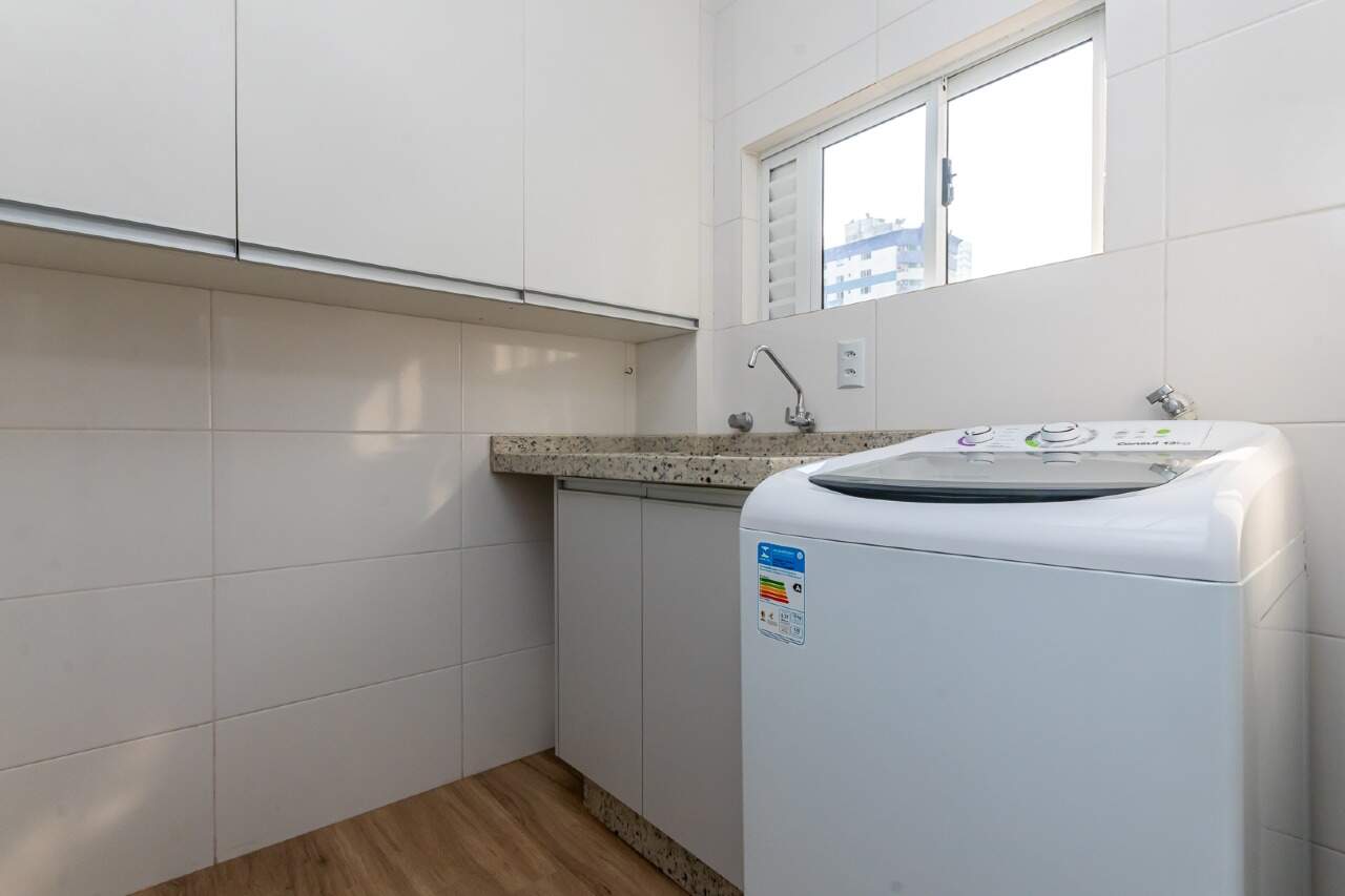 Foto do imóvel Apartamento mobiliado no Centro de Balneário Camboriú – 86m², 3 dormitórios e 2 vagas