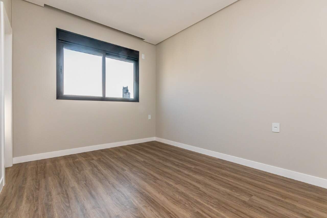 Foto do imóvel Cobertura Duplex Mobiliado com 03 suítes á venda no Edifício Bonne Vie em Balneário Camboriú