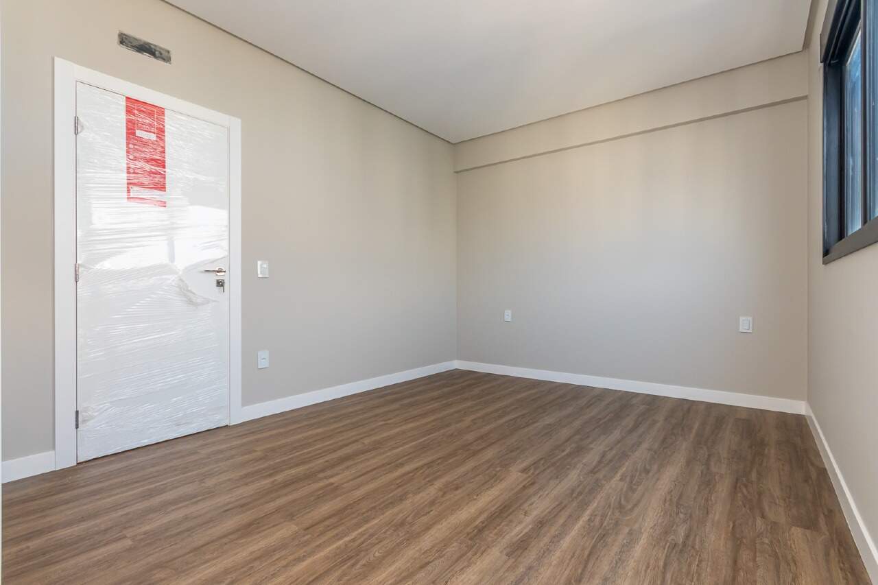 Foto do imóvel Cobertura Duplex Mobiliado com 03 suítes á venda no Edifício Bonne Vie em Balneário Camboriú