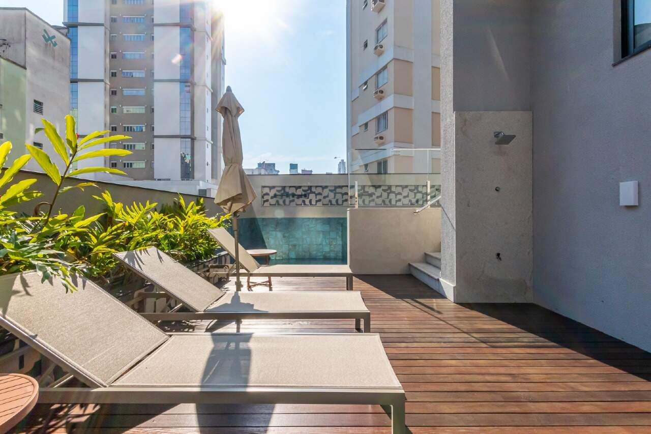Foto do imóvel Cobertura Duplex Mobiliado com 03 suítes á venda no Edifício Bonne Vie em Balneário Camboriú