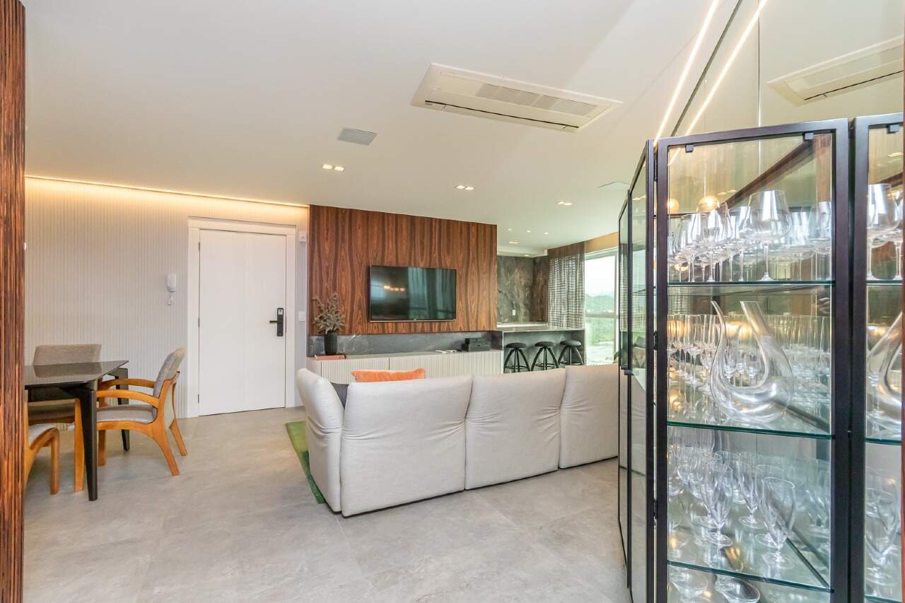 Foto do imóvel Apartamento Mobiliado com 03 suítes no Magnifique Tower em Balneário Camboriú