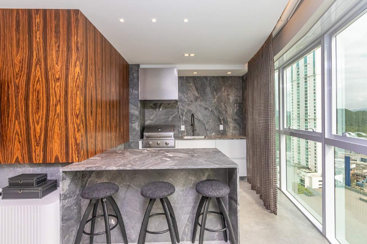 Foto do imóvel Apartamento Mobiliado com 03 suítes no Magnifique Tower em Balneário Camboriú