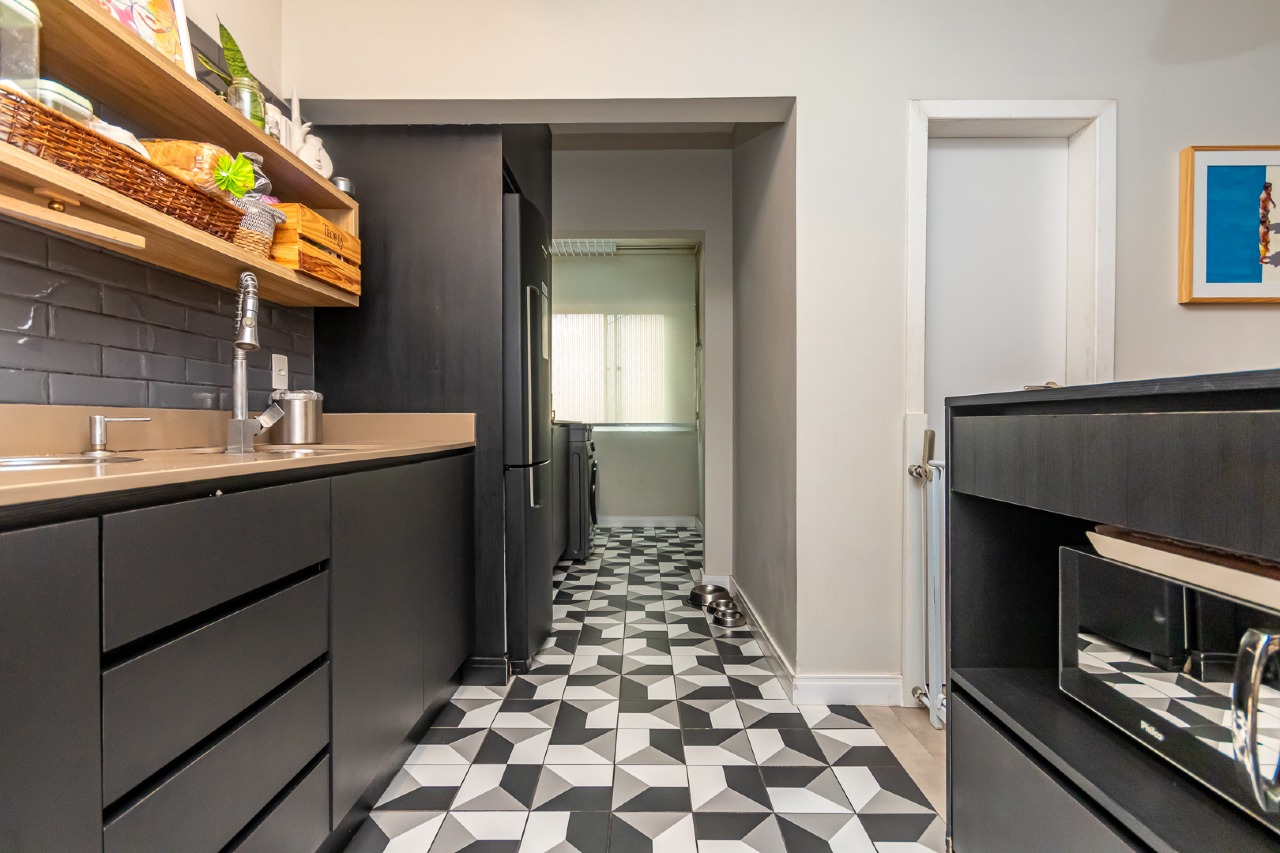 Foto do imóvel Apartamento Mobiliado no Residencial Roma com 3 Dormitórios (1 Suíte) e 1 Vaga na Rua 2300 em Balneário Camboriú