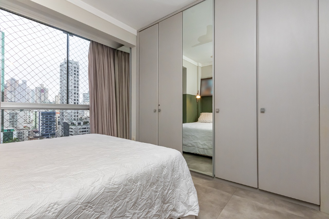 Foto do imóvel Apartamento Mobiliado no Residencial Roma com 3 Dormitórios (1 Suíte) e 1 Vaga na Rua 2300 em Balneário Camboriú