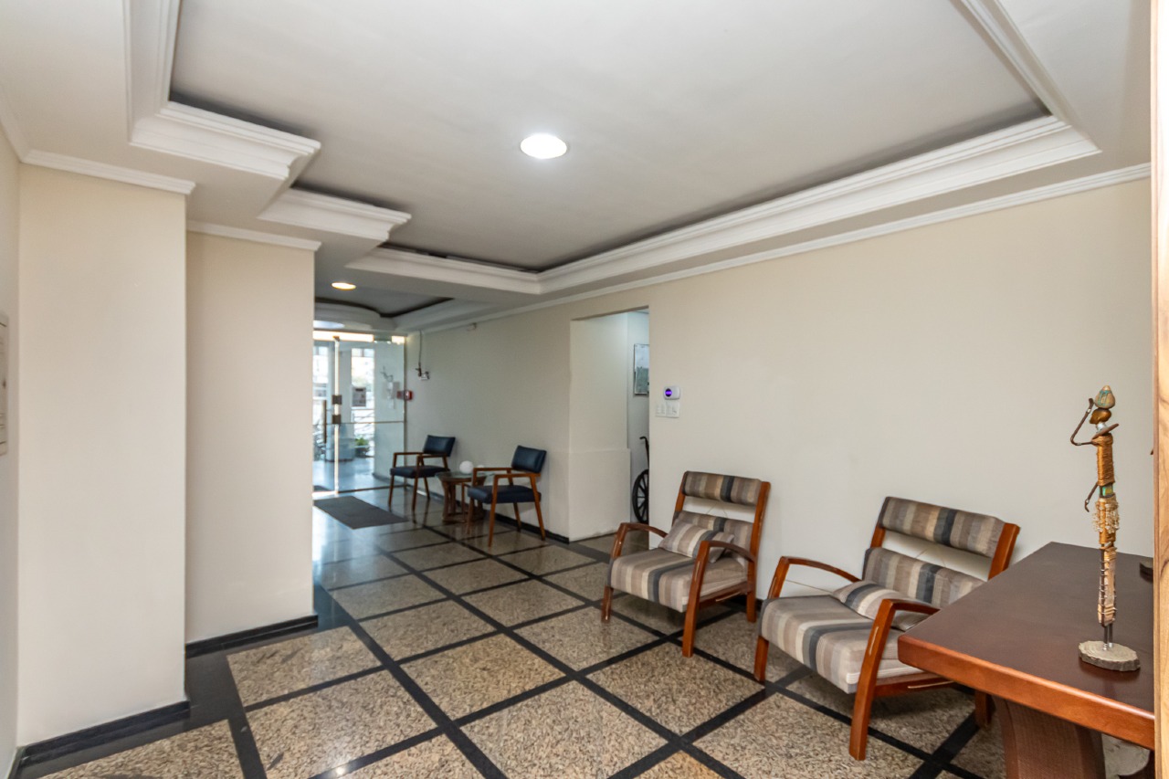 Foto do imóvel Apartamento Mobiliado no Residencial Roma com 3 Dormitórios (1 Suíte) e 1 Vaga na Rua 2300 em Balneário Camboriú