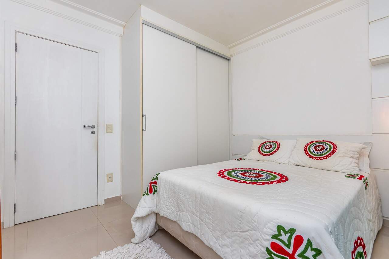 Foto do imóvel Apartamento mobiliado no Golden Tower One, Centro de Balneário Camboriú – 79m²