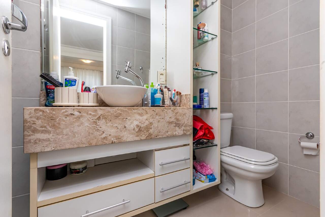 Foto do imóvel Apartamento mobiliado no Golden Tower One, Centro de Balneário Camboriú – 79m²