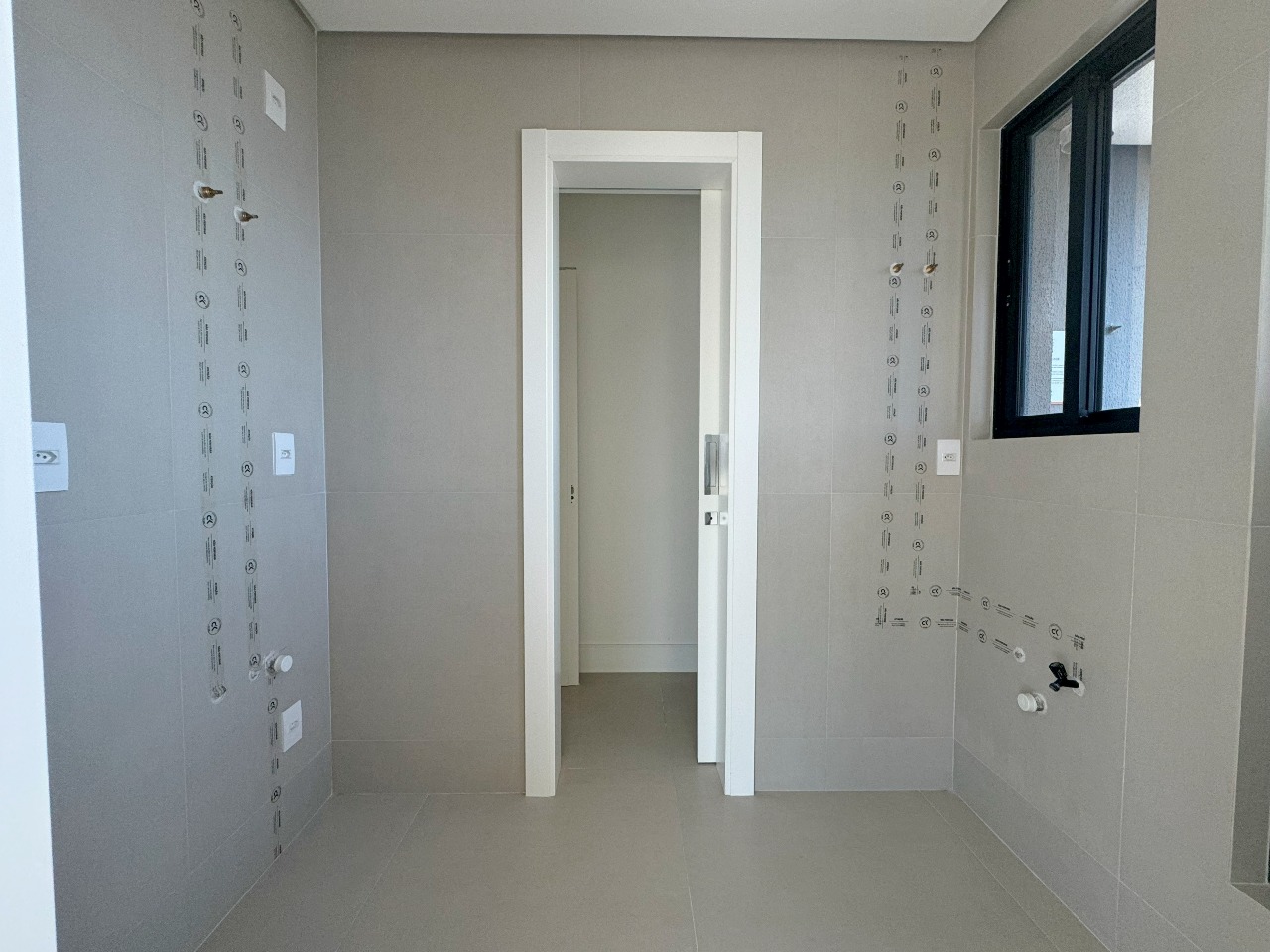 Foto do imóvel Apartamento com 04 suítes no Edifício Rooftop em Balneário Camboriú