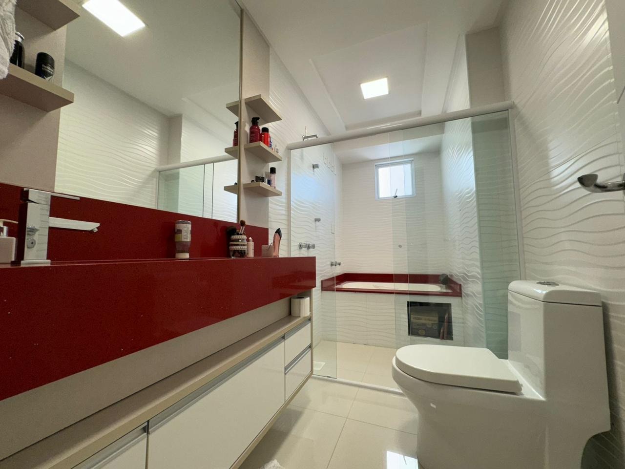 Foto do imóvel Apartamento de 4 Suítes no Mount Sinai Residence Meia Praia Itapema