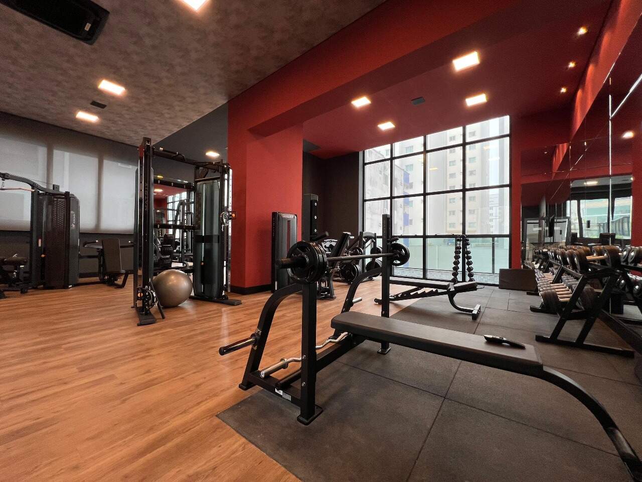 Foto do imóvel Apartamento com 4 Suítes no Edifício Times Square em Meia Praia