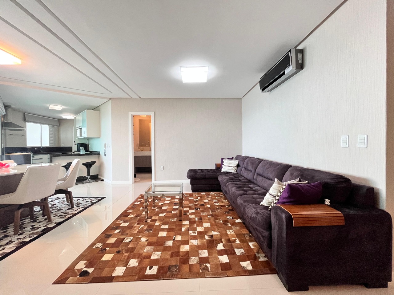 Foto do imóvel Apartamento de 4 Suítes no Bella Vita Meia Praia Itapema