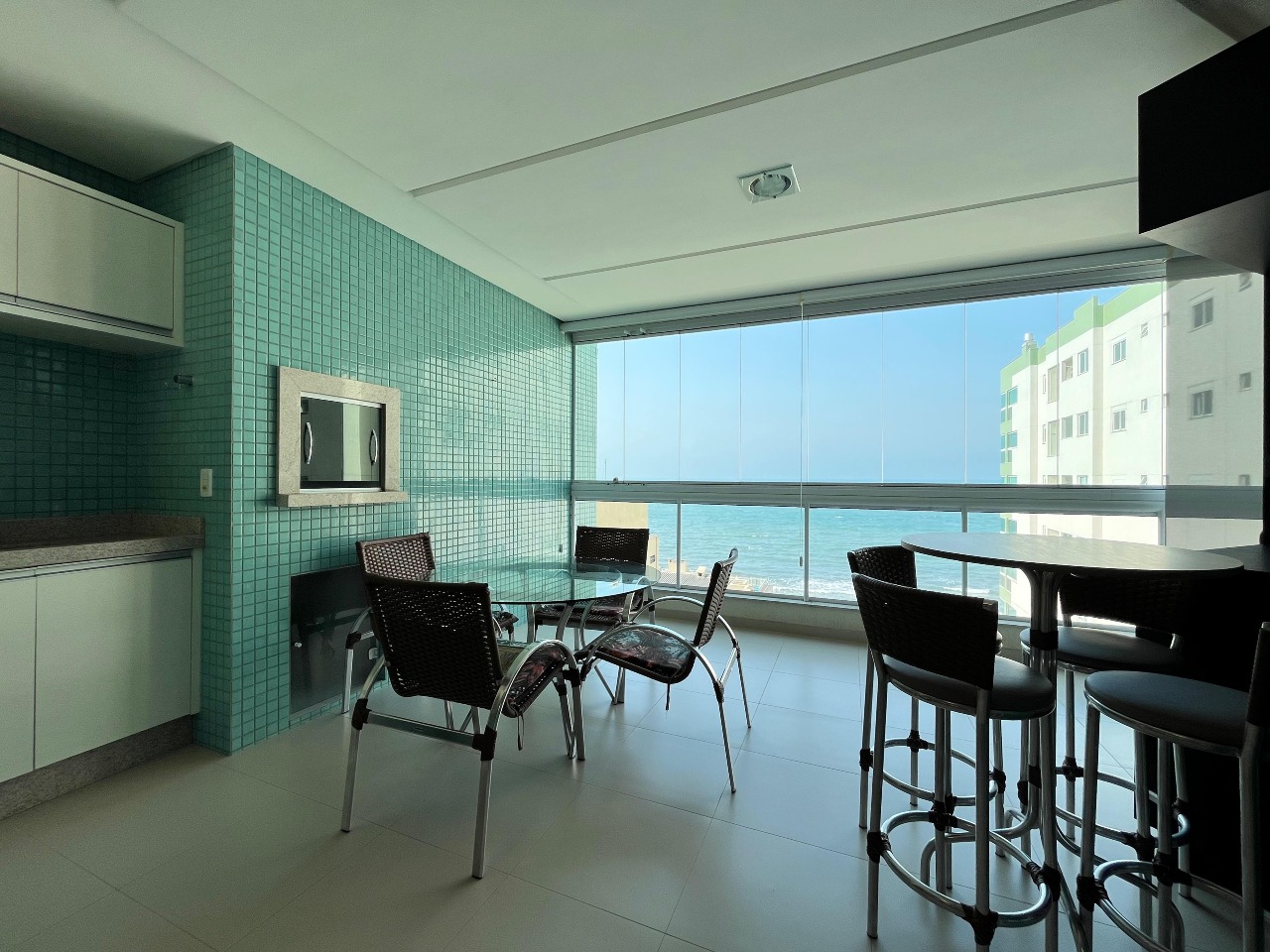 Foto do imóvel Apartamento de 4 Suítes no Bella Vita Meia Praia Itapema