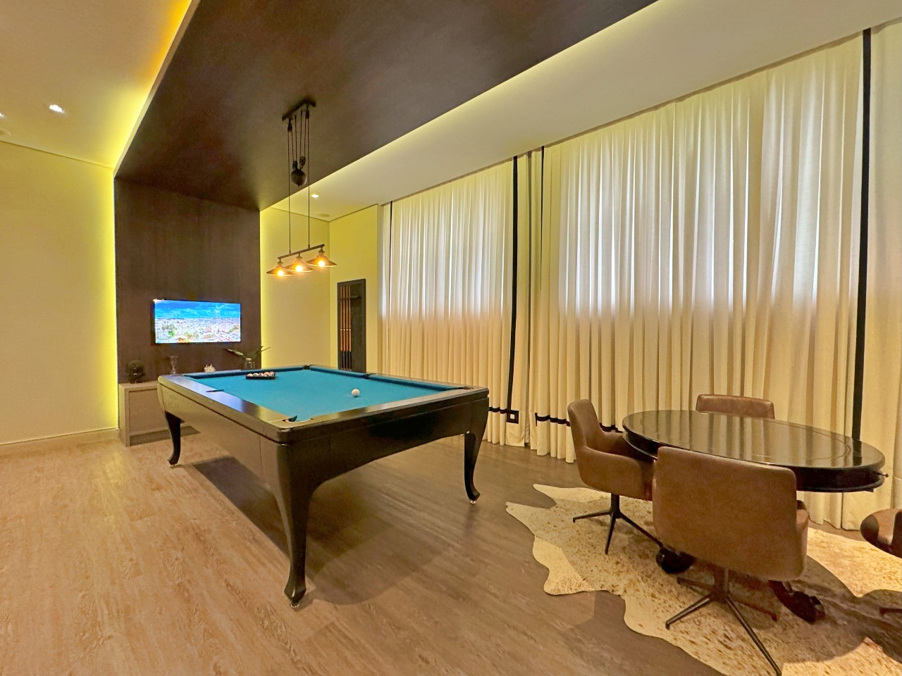 Foto do imóvel Apartamento 3 Suítes Mobiliado à Venda no Edifício Royalton – Balneário Camboriú