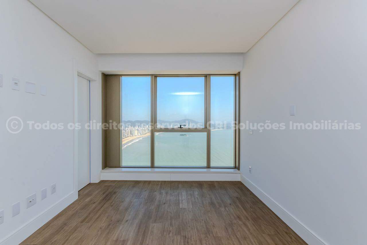 Foto do imóvel Apartamento no Yachthouse com 6 suítes, 8 banheiros e 6 vagas – Balneário Camboriú