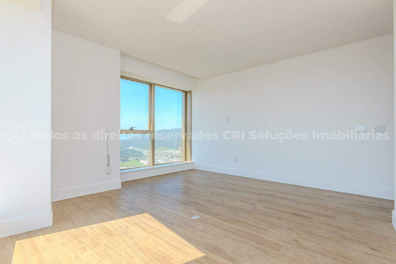 Foto do imóvel Apartamento no Yachthouse com 6 suítes, 8 banheiros e 6 vagas – Balneário Camboriú