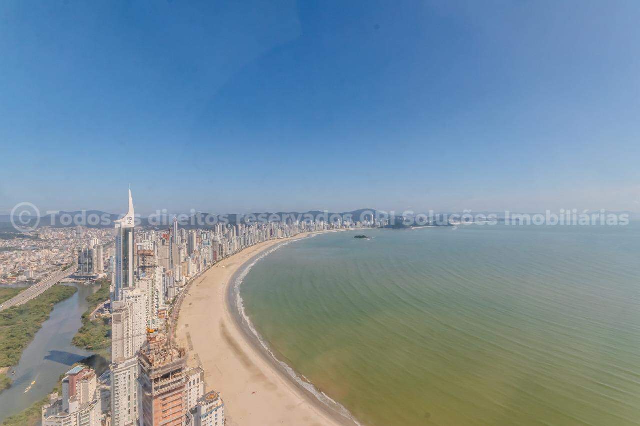 Foto do imóvel Apartamento no Yachthouse com 6 suítes, 8 banheiros e 6 vagas – Balneário Camboriú
