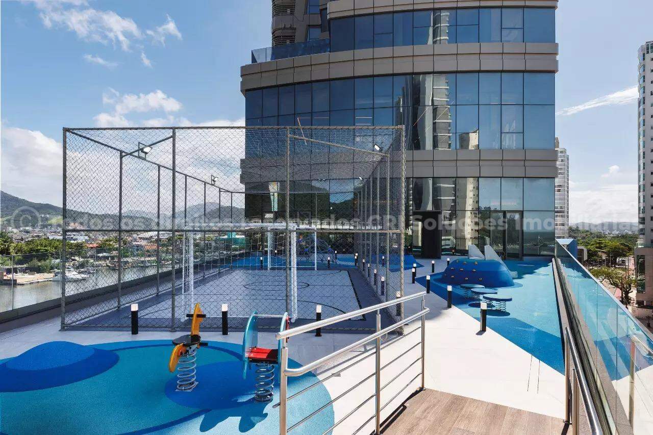 Foto do imóvel Apartamento no Yachthouse com 6 suítes, 8 banheiros e 6 vagas – Balneário Camboriú