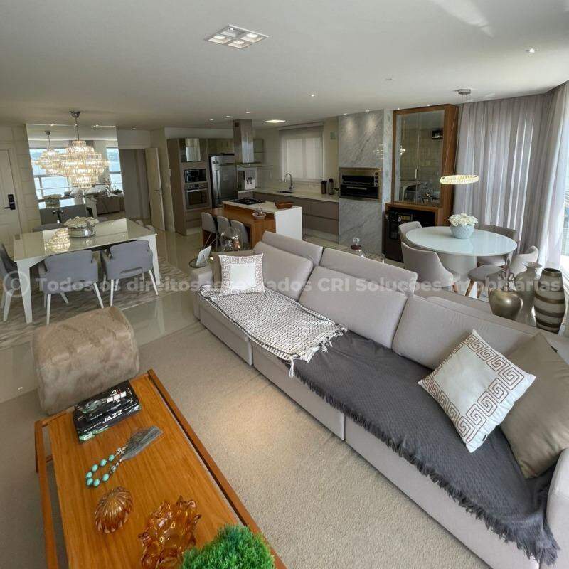 Foto do imóvel Apartamento á venda com 4 suítes e 3 vagas de garagem no Baturité na Barra Sul de Balneário Camboriú